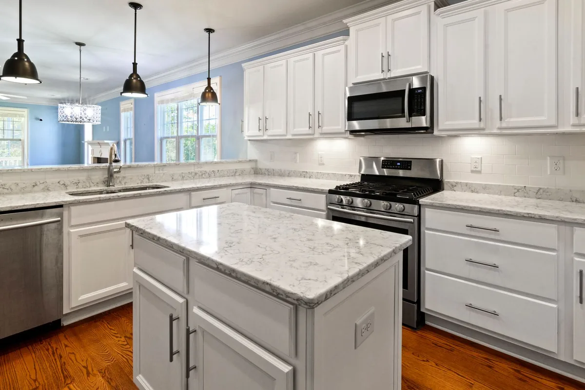 Filth & Squalor Cleanup in Lincoln, ME
